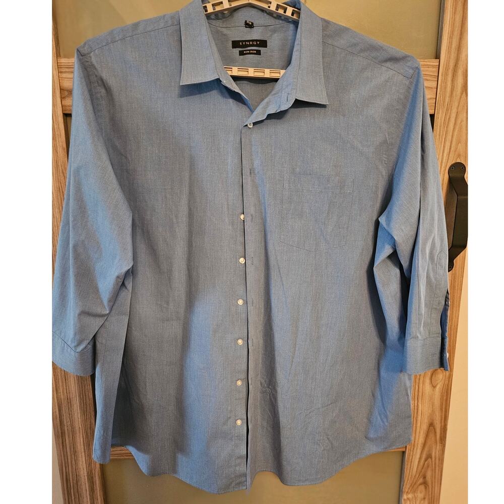 Like New Synrgy Dress Shirt Blue 22Neck 35-36 Sleeve Cotton Poly Comfort